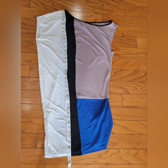 Bebe Color Block Dress size Small. Royal, taupe, white & black!! - Picture 4 of 8